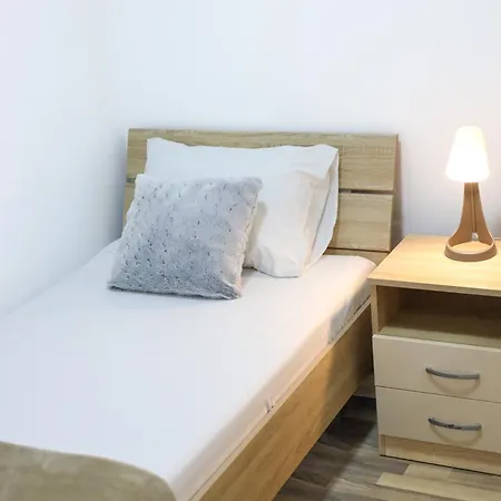 Apartment Airport Surcin