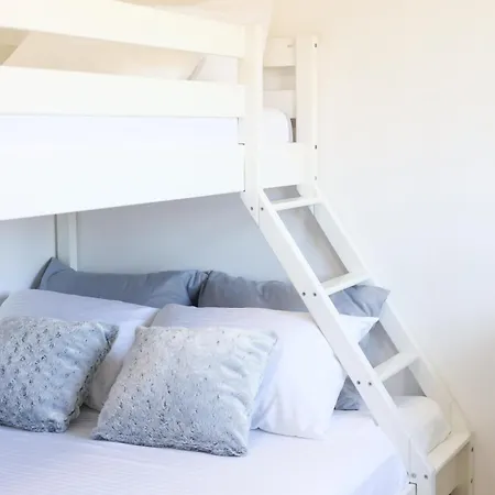 Airport סורצ'ין