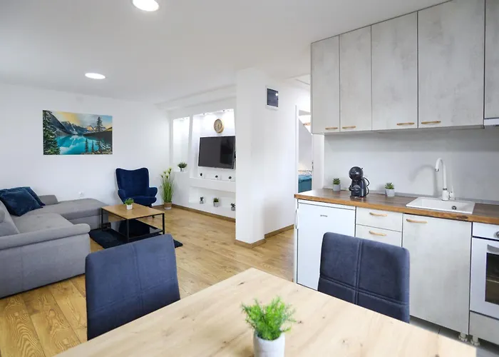 Airport アパート