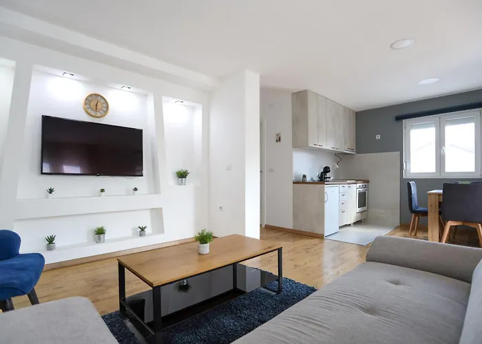 Airport アパート *