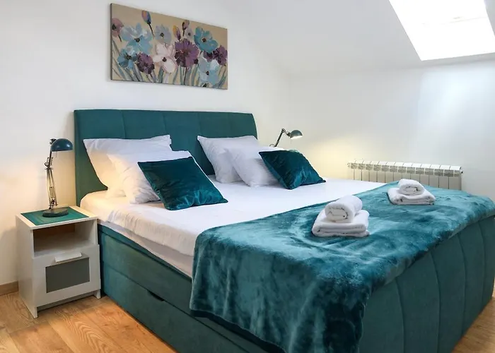 Airport アパート Surčin